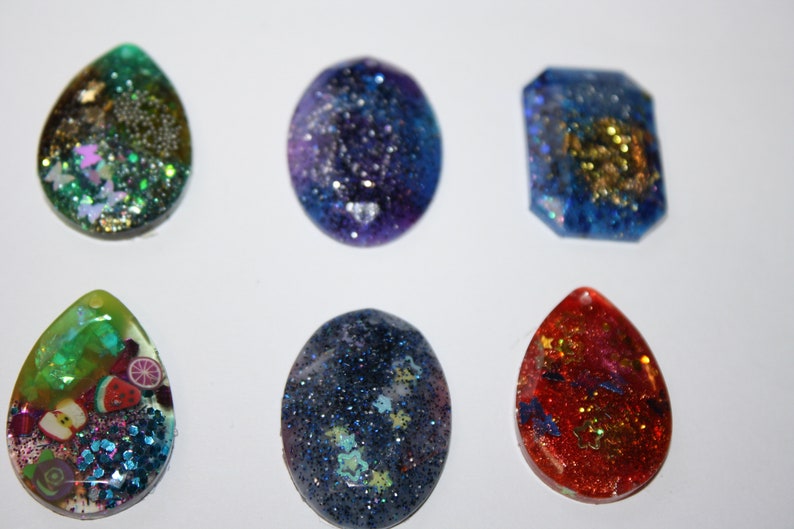 Set of 6 UV resin pendants for jewelry making blue green red