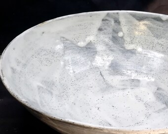 Large bowl 32 cm ceramic handmade salad bowl fruit bowl serving bowl dishwasher safe 5L, white black marbled slight craquelée