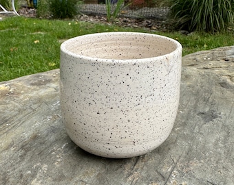 14 onzas. Vaso moteado blanco