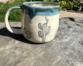 Taza de cactus azul de 12 oz