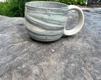 Taza de mármol de 295 ml (10 oz).