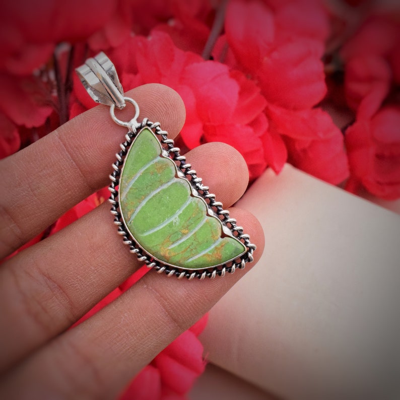 Jewelry Supply Collet Pendant Silver Plated Designer Pendant Carving Pendant Handmade Pendant Synthetic Gemstone Pendant
