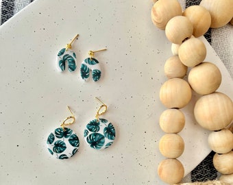 Monstera Clay Earrings, Monstera Earrings, Botanical Clay Earrings, Botanical Earrings, Leaf Clay Earrings, Leaf Earrings, Beach Earrings