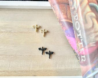 Dragon Earrings, Dragon Clay Earrings, Dragon Clay Studs, Dragon Studs, Dragon Stud Earrings, Fantasy Earrings, Bookish Earrings