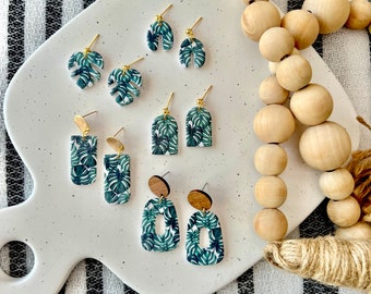 Monstera Clay Earrings, Monstera Earrings, Botanical Clay Earrings, Botanical Earrings, Leaf Clay Earrings, Leaf Earrings, Beach Earrings