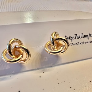 Gold Knot Earrings, Gold Earrings, Knot Stud Earrings, Knot Earrings, Gold Studs, Gold Stud Earrings