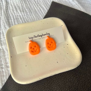 Jack-o-lantern Earrings, Jack-o-lantern Studs, Halloween Studs, Halloween Earrings, Pumpkin Studs, Pumpkin Earrings, Pumpkin Clay Earrings