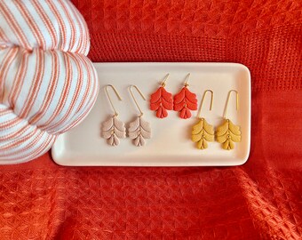 Floral Drop Earrings, Floral Fall Earrings, Fall Clay Earrings, Fall Earrings, Autumn Clay Earrings, Dainty Clay Earrings