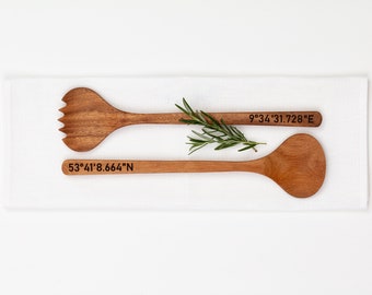 Personalisiertes Salatbesteck, Holz, Home, Koordinaten, Hochzeit, Einweihungsgeschenk, Umzug, Einzug, Haus, Weihnachten, Weihnachtsgeschenk