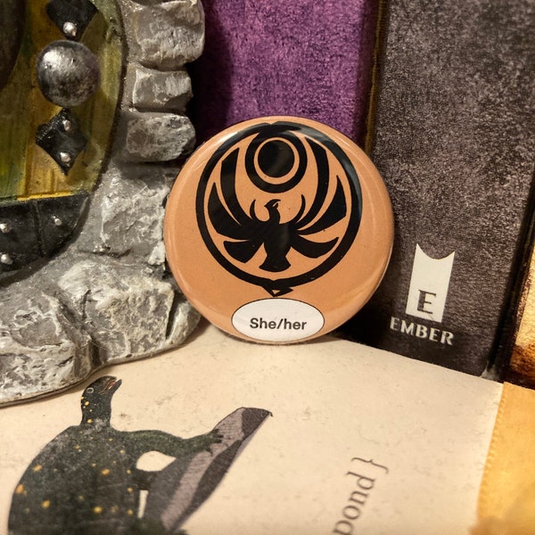 Nightingale Pronoun Pin, Skyrim-Thieves-Guild, LGBT Pride, Pronoun Pin Button, Video Game Pins, Nonbinary Pride, Trans Pride, Gaming Artwork