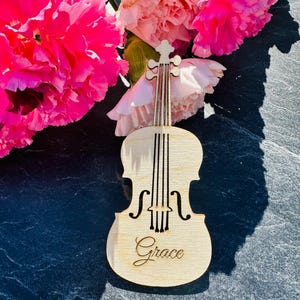 Segnaposto per violino, violino, segnaposto per violino incisi, regalo, festa, celebrazione, incisione, musica, canzone, decorazione per banda, strumento a corda