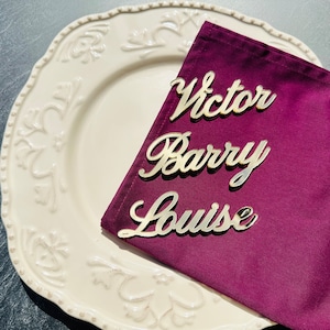 Marque-places, Marque-places de mariage, Prénoms personnalisés découpés au laser, Prénoms en bois découpés au laser, Plaques nominatives, Fête, Décoration, Cadeau, Plaques de dressage