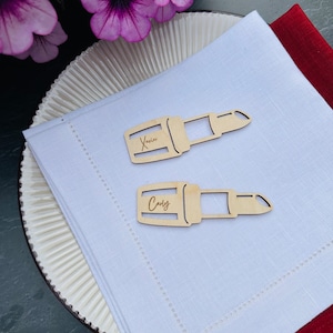 Platzkarten mit Lippenstift,Lippen Feier,Lippenstift graviert,Bachelorette,Geschenk,Gravur,Junggesellinnenabschied,Frauenparty,Lippenstiftwelt,Brautfeier