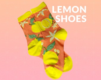 LEMON SOCKS cotton socks. citrus sour fruit. cute fruit socks. yellow socks. lemonade crew socks. white flower. botanical footwear. unisex