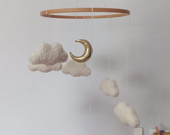 Babymobiel met wolken en maan, witte wolken, kinderkamerdecor, pasgeboren mobiel, zilveren maan, babymobiel, minimalistische stijl, babyshowercadeau