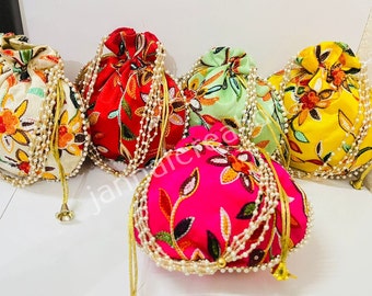 Lot Of 5-100 Indian Handmade Women Embroidered Clutch Purse Potli Bag Pouch Drawstring Bag Potluck Bag Wedding Favor Return Gift For Guests