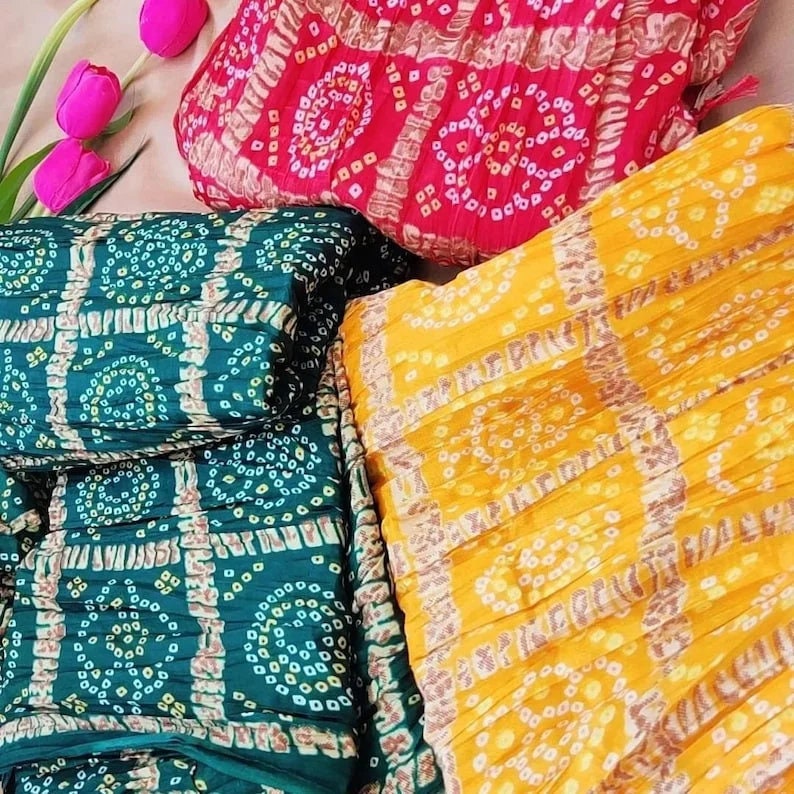 Lot Of 2 to 100 Pcs Bandhani Printed Chinon Crash Dupatta For Women, Silk Dupatta, Indian Wedding Party Favor Dupattas Gift For Guests