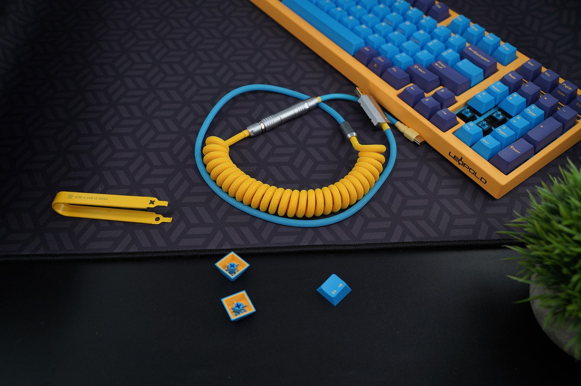 Keyboard Cable USBC Cable Coiled Cable GMK Theme Little Bee Etsy UK