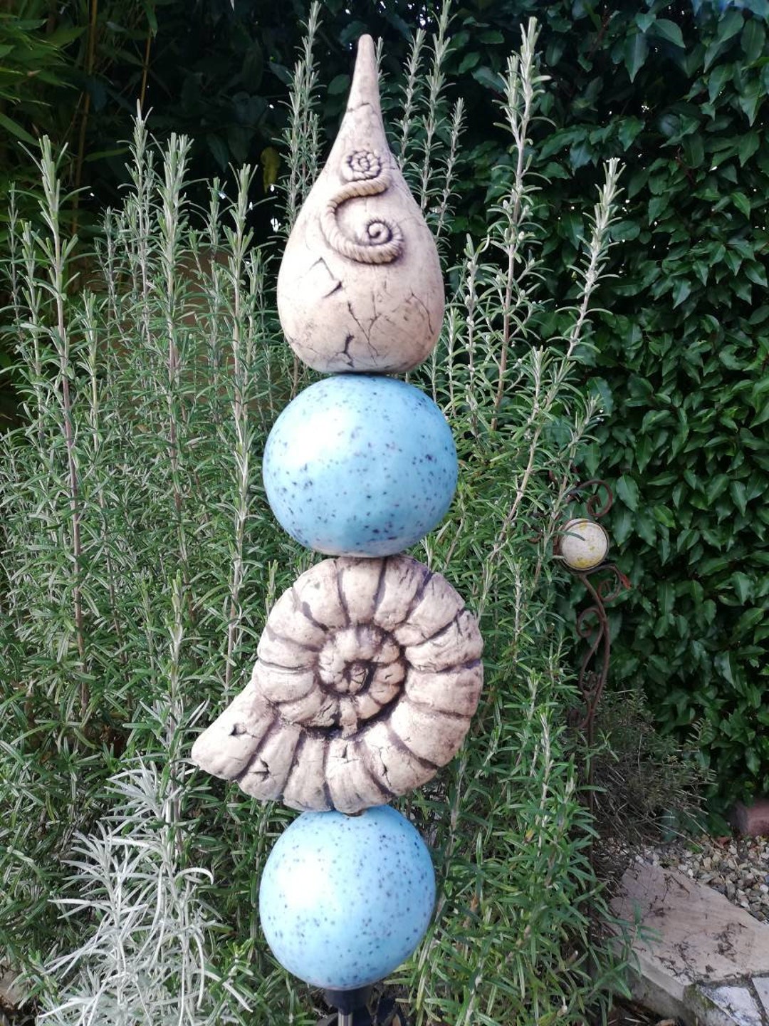 Gartenstele Stele für Garten Landhausstil Kugeln Ornamente - Einzelne Stelenelemente aus Keramik Ton