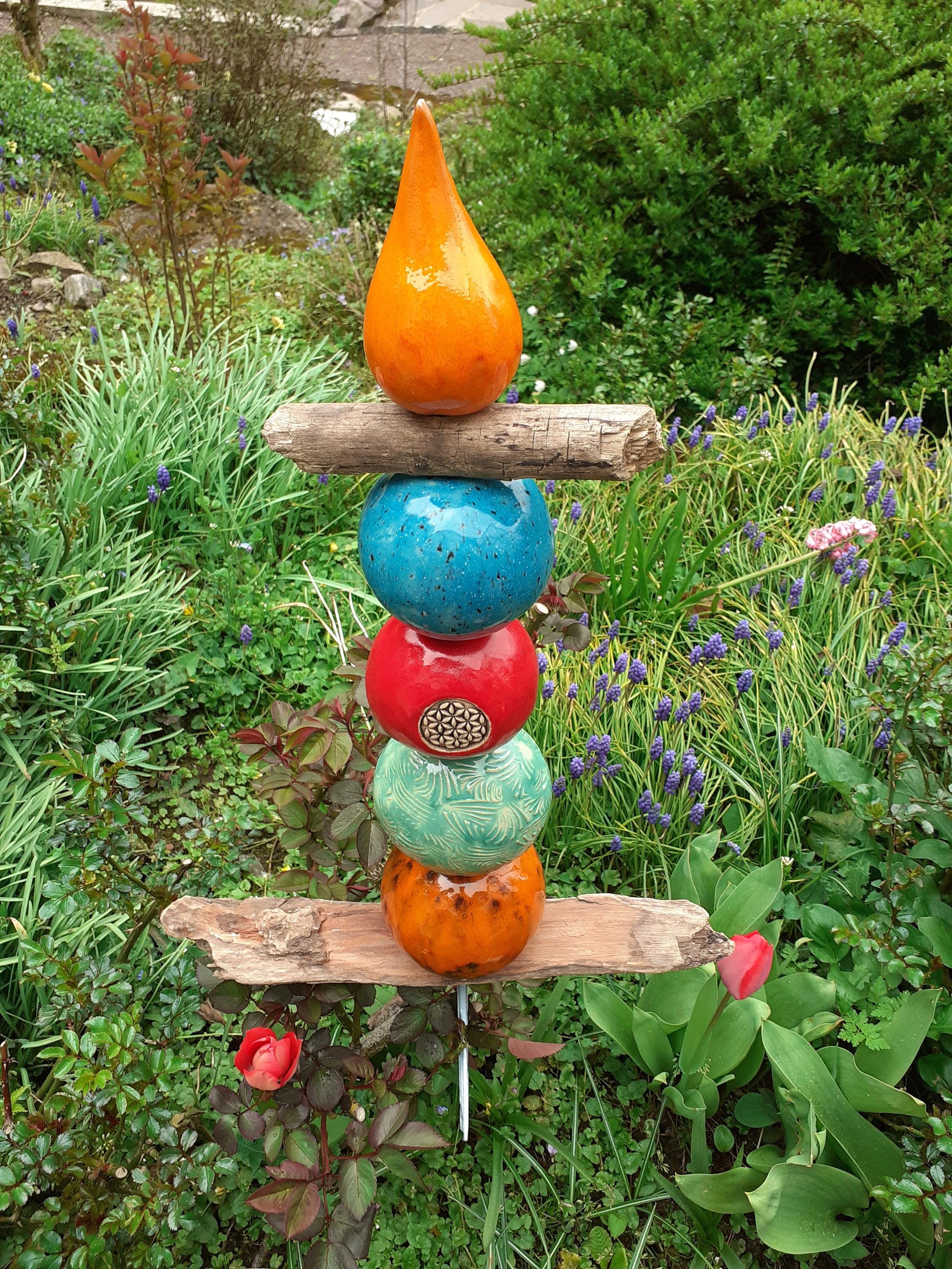 Gartendeko - Bunte Stele aus Ton in Orange Türkis Keramik - Einzelelemente Gartenstele Garten Landhausstil Kugel Blume des Lebens Lebensbaum