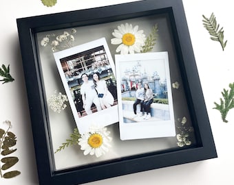 Marco de fotos con flores prensadas personalizado: Exhibición de fotos personalizada