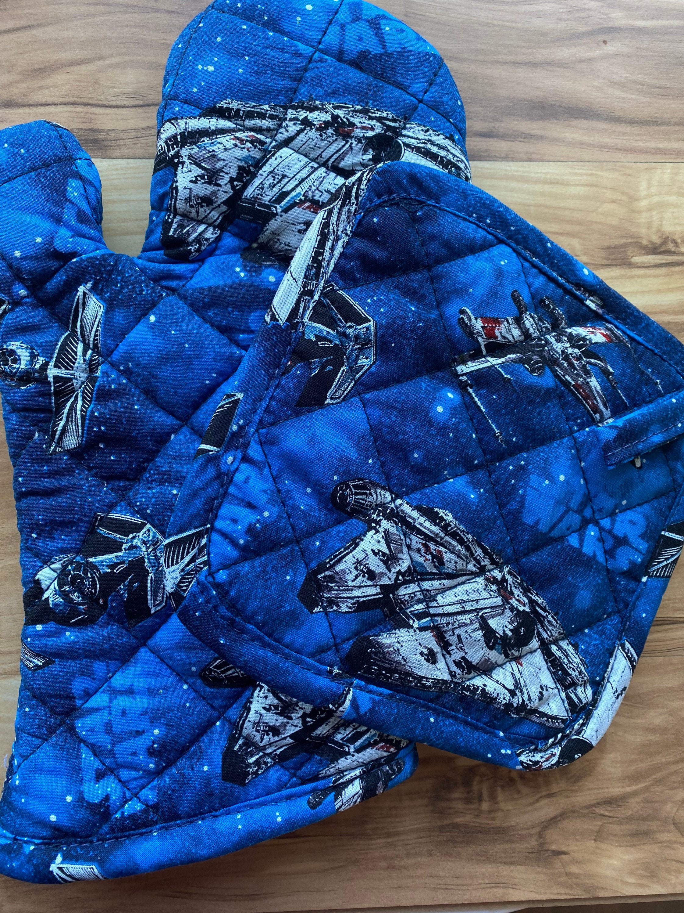 Star Wars Oven Mitt Star Wars Battleships Oven Mitts Pot 