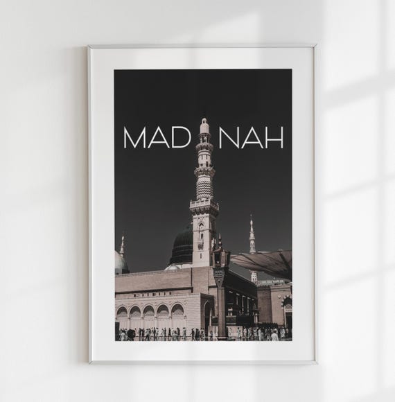 Umrah Gift Mosque Print of Medina & Mecca Islamic Wall Art, Islamic Decor and Landmarks Poster for Home or Office