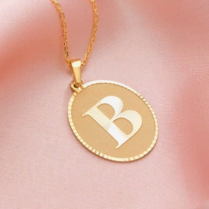Collar con medallón ovalado de 14k con el nombre "Better Name", regalo para mamá, collar inolvidable de plata esterlina, regalo