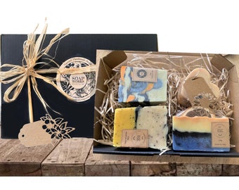 4 NATURAL SOAP BARS Gift Box