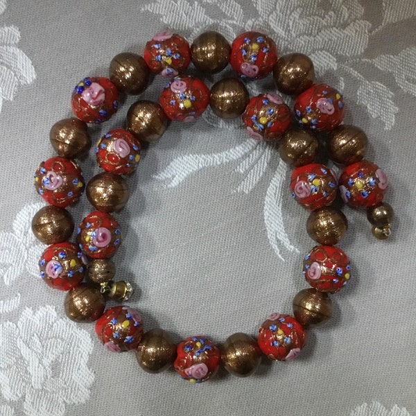 collier vintage en verre de gâteau de mariage de Murano rouge des années 1950 / 1960