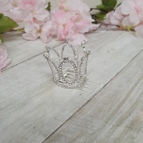 Mini Crown hair clip, Baby crown hair clip, crystal crown, bridal shower, tiara clip, girls tiara, girls crown, ponytail holder
