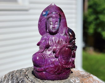 2.7" AA+ Sugilite Carving 3.3 oz, Rare Semi Precious Sugilite Gemstone Quan Yin, Natural Sugilite Crystal Guan Yin, Kuan Yin, 觀音 or 观音