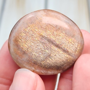 1.5&quot; A+ Lattice Sunstone & Gray Moonstone 19g, Natural Untreated Sunstone Moonstone, Peach Black Moon Stone and Sunstone Palm Stone