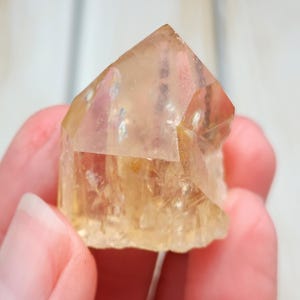 1.3&quot; A+ Citrine Point 26g, Natural Raw Untreated Kundalini Quartz, High Grade Lightbrary Citrine Crystal Point from Lwena, Congo