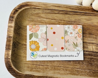 Floral Magnetic Bookmark Set: Book Lover Accessories