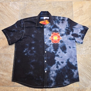 Mens XL &#39;Magma Totem #2&#39; Button-Up Short Sleeve Shirt *Tie-Dye*