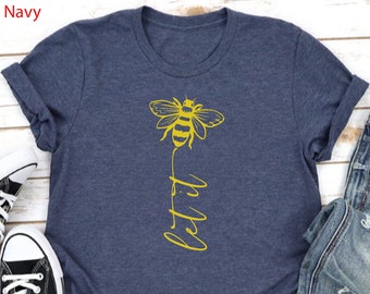 Let it Bee Graphic T-Shirt: Cotton Blend Women's Tee