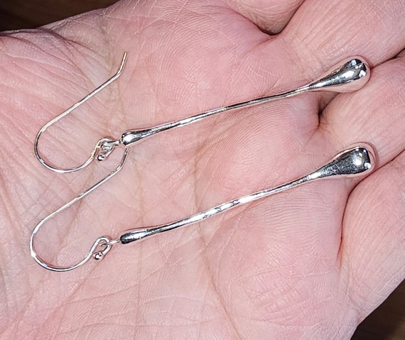 Gorgeous Sterling Silver Teardrop Earrings - image 6