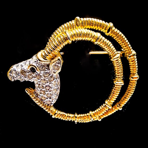Magnificent Vintage Ibex Brooch - Two Tone Rhinest