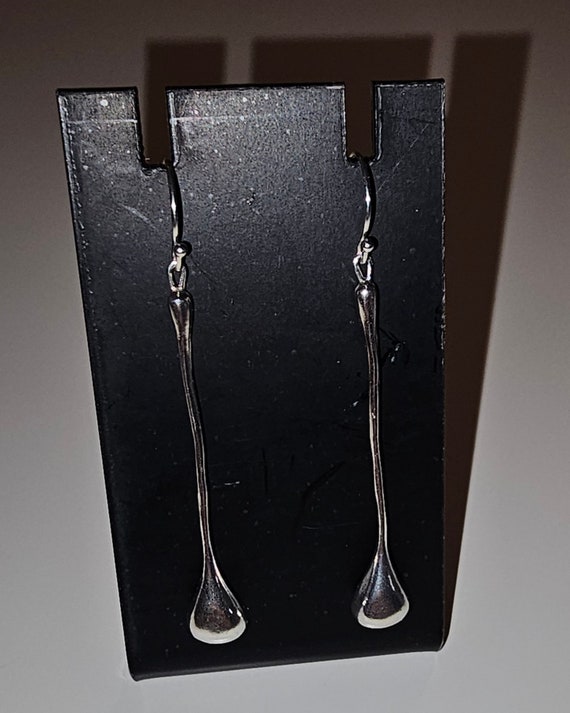 Gorgeous Sterling Silver Teardrop Earrings - image 2
