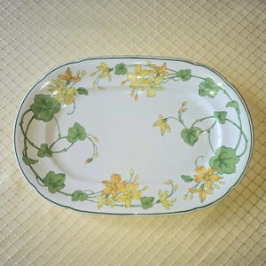 Vintage 1980's Villeroy & Bach 15.5 Inch Serving Platter in Geranium Pattern