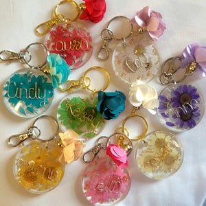Personalized Name Keychain, Wire Name Keychain, Back to School Backpack Name Tag, Keychain Party Favor, Name Charm, Custom Name Tag