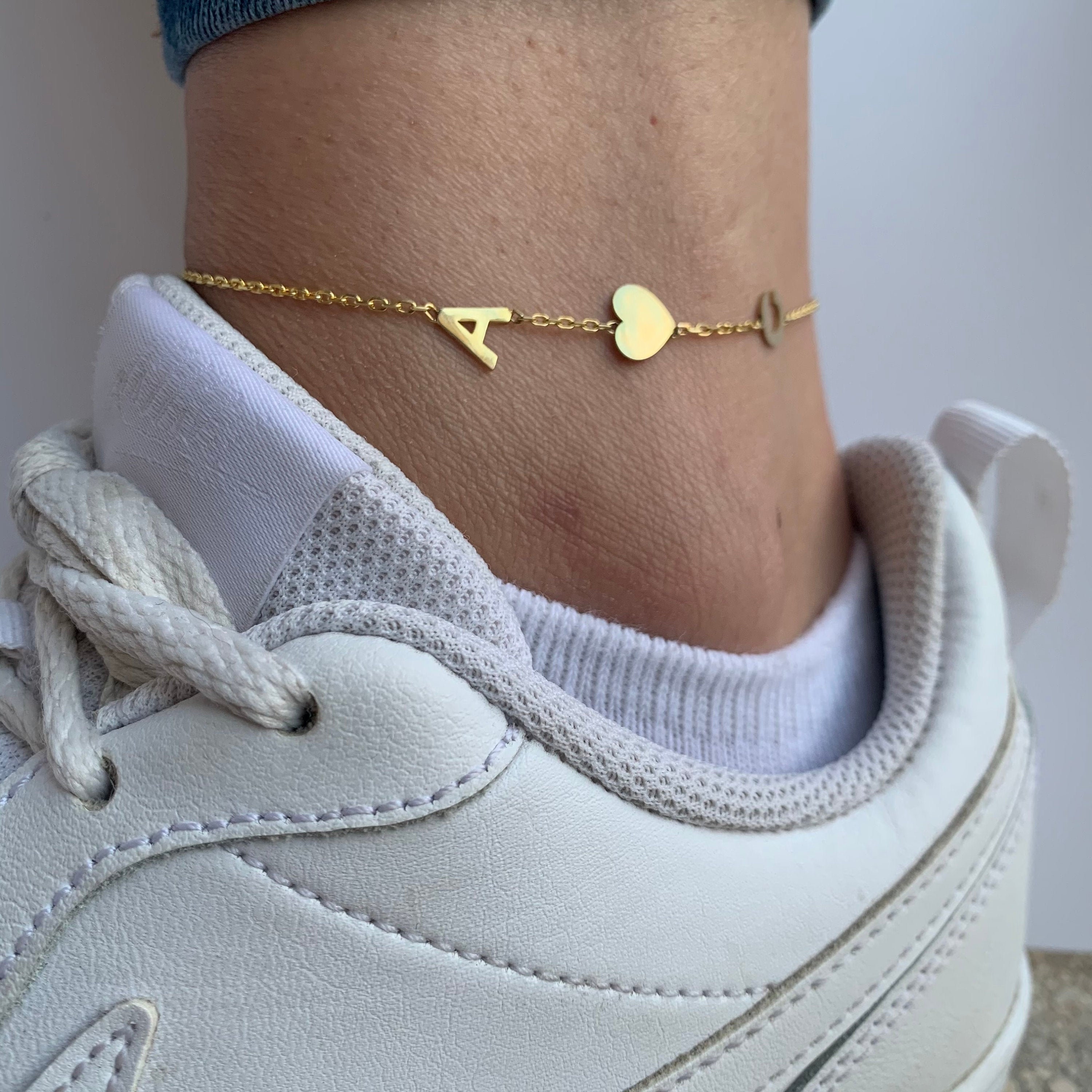 今年も話題の Women Initial Anklet. Az Letter Ankle Bracelet. Doublelayer