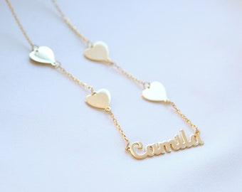 Collier de nom avec cœur, collier de cœur avec nom, collier de nom de fille, collier de nouvelle maman, bijoux personnalisés, cadeau de Saint-Valentin pour elle