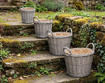 Round Lined Wicker Log Basket
