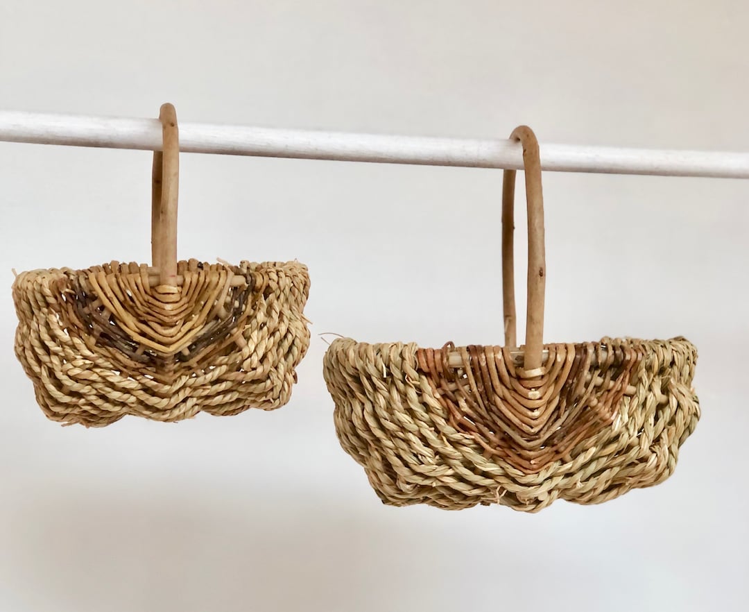 Easter Basket, Rustic Seagrass Flower Girl Basket, Rustic Basket, Childs Basket, Seagrass Basket