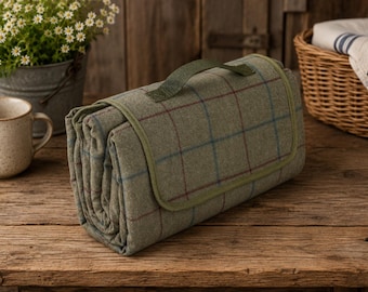 Luxury Green Tweed Picnic Blanket