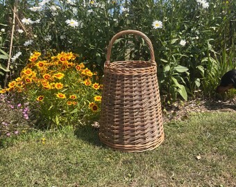Large or Small Round Berry Basket full green and double steamed.