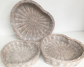 White Wash Willow Heart Shaped Tray