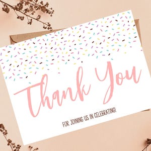 Bedankkaart - bestrooid met liefde babystrooisel - donut babyshower digitaal feest - donut viering evenement feest - bewerken Corjl